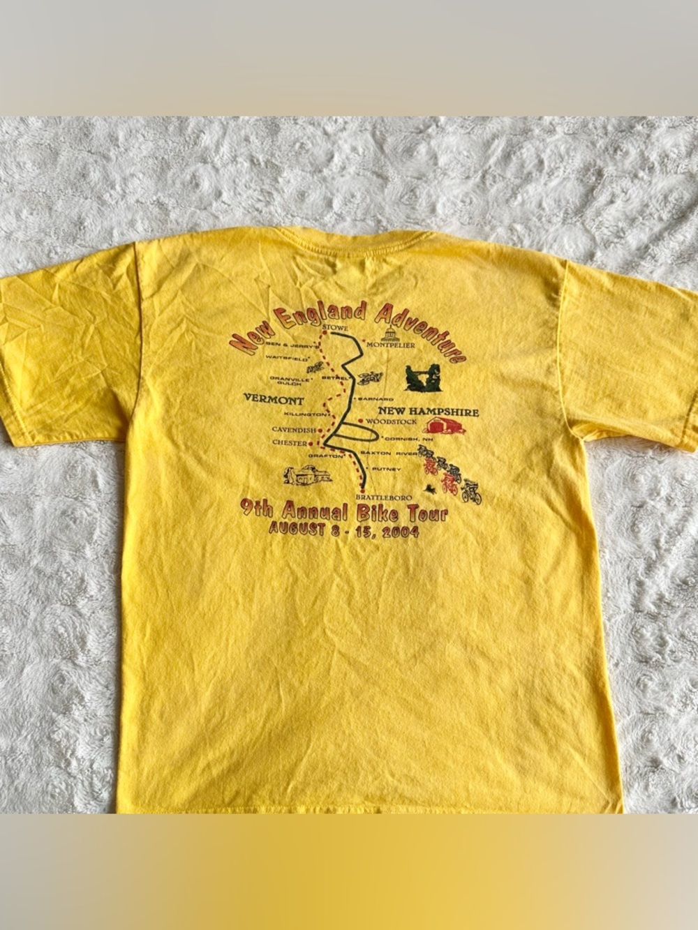 Vintage Biking Shirt Tee Mens Medium Gold New England Bike Vermont New Hampshire
